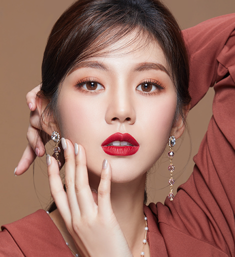 블렌데이즈 브라운