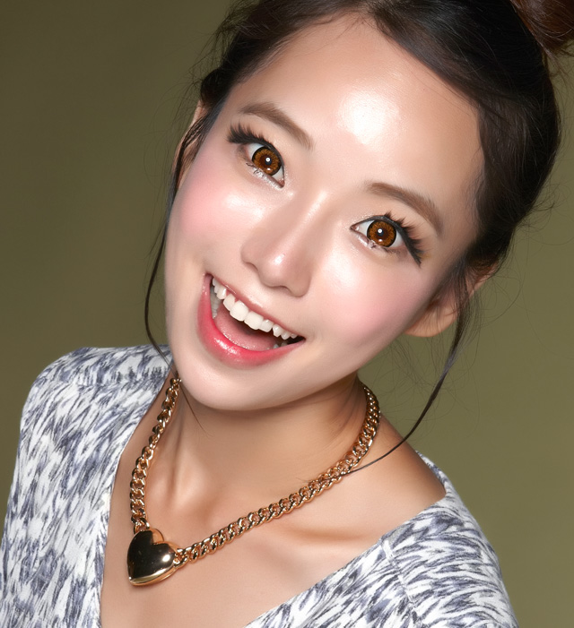 큐빅 브라운(Y33)