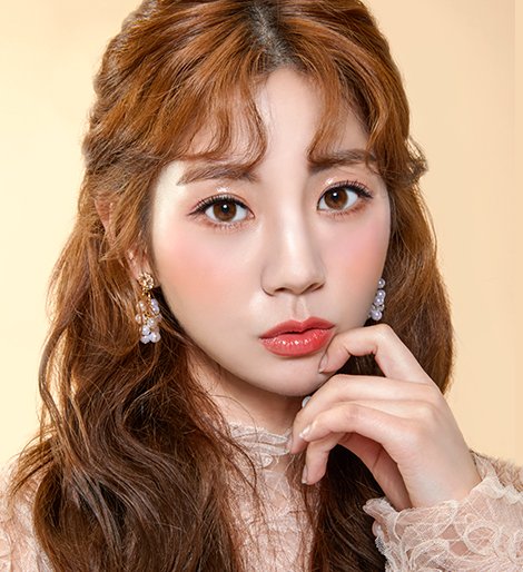 로맨티 브라운